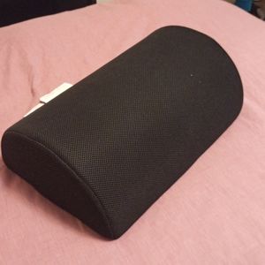 Under desk foot rest